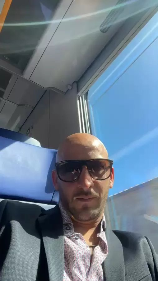 Offline Mazzetta1988 on Cam4