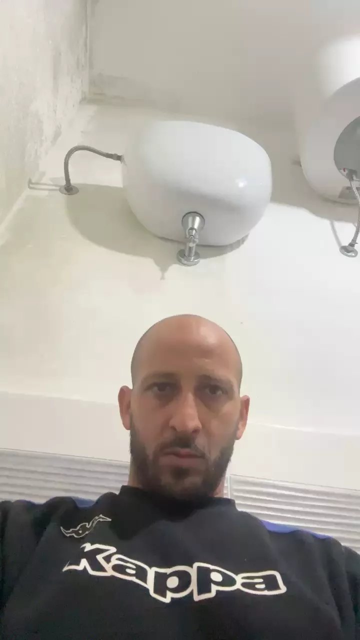 Offline Mazzetta1988 on Cam4