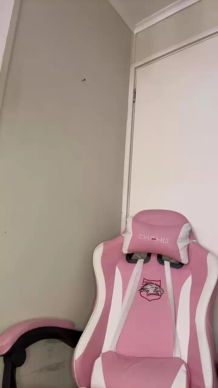 Meliixxx on Cam4 