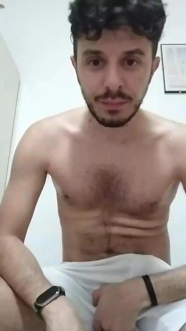 Mew2pup on Cam4 