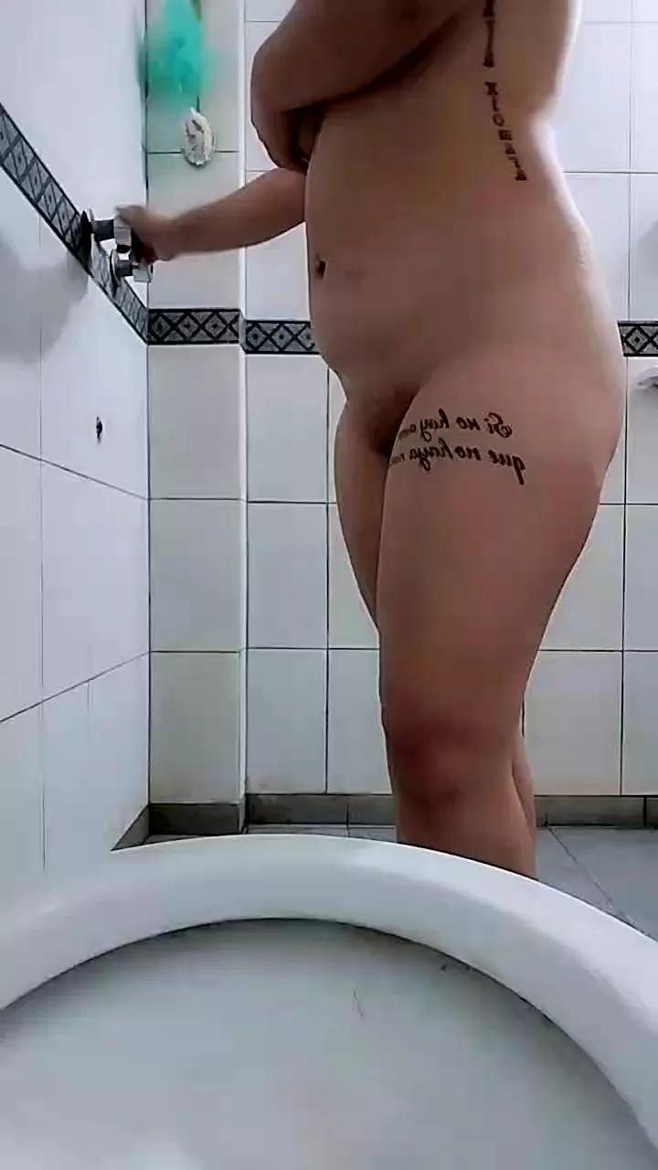 Mia_piccola on Cam4 