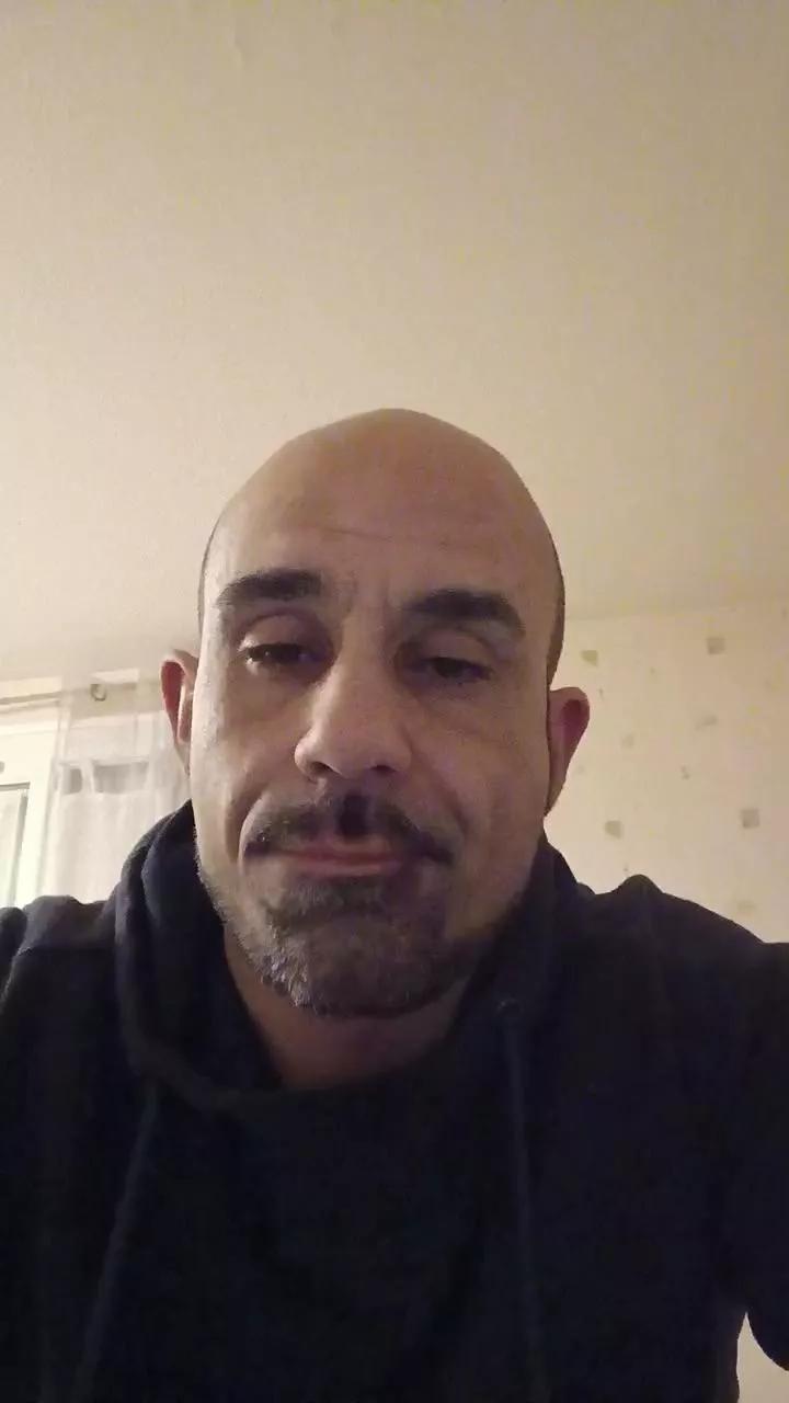 micka3043 on Cam4 