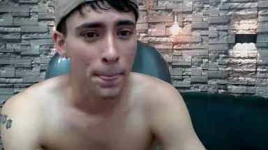 Mike_Whitee on Cam4 