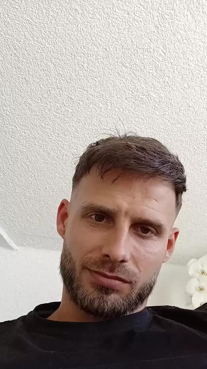 Mikeeeel on Cam4 