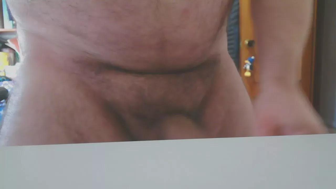 mikeyhot on Cam4 