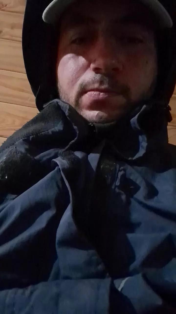 Milito1996 on Cam4 