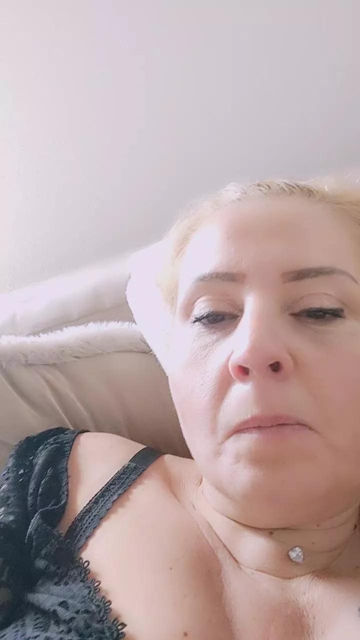 Millaaaaa on Cam4 