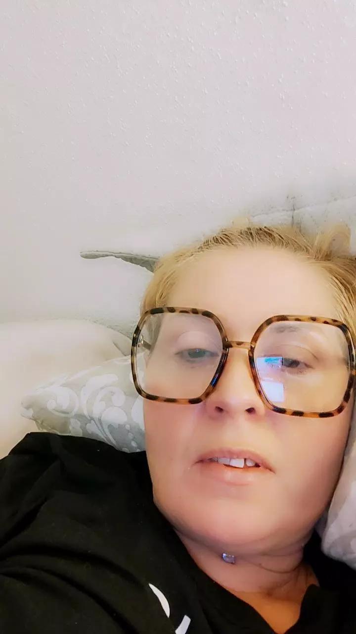 Millaaaaa on Cam4 