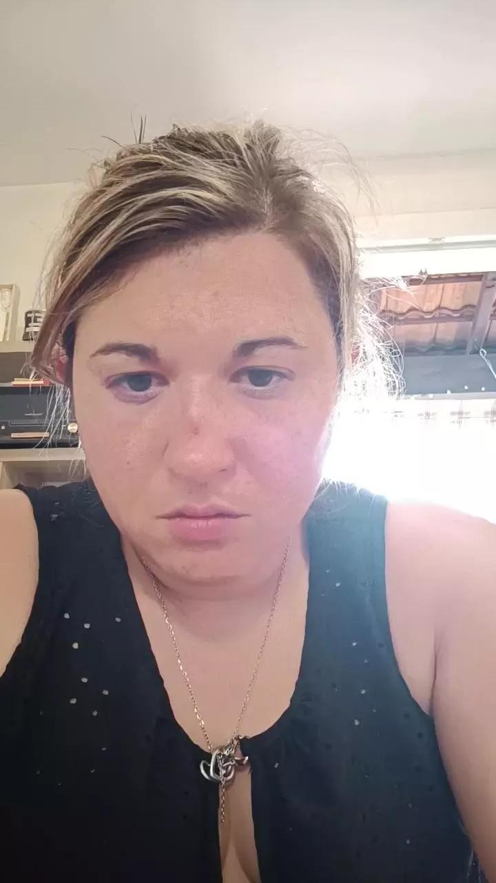 Misslili30 on Cam4 