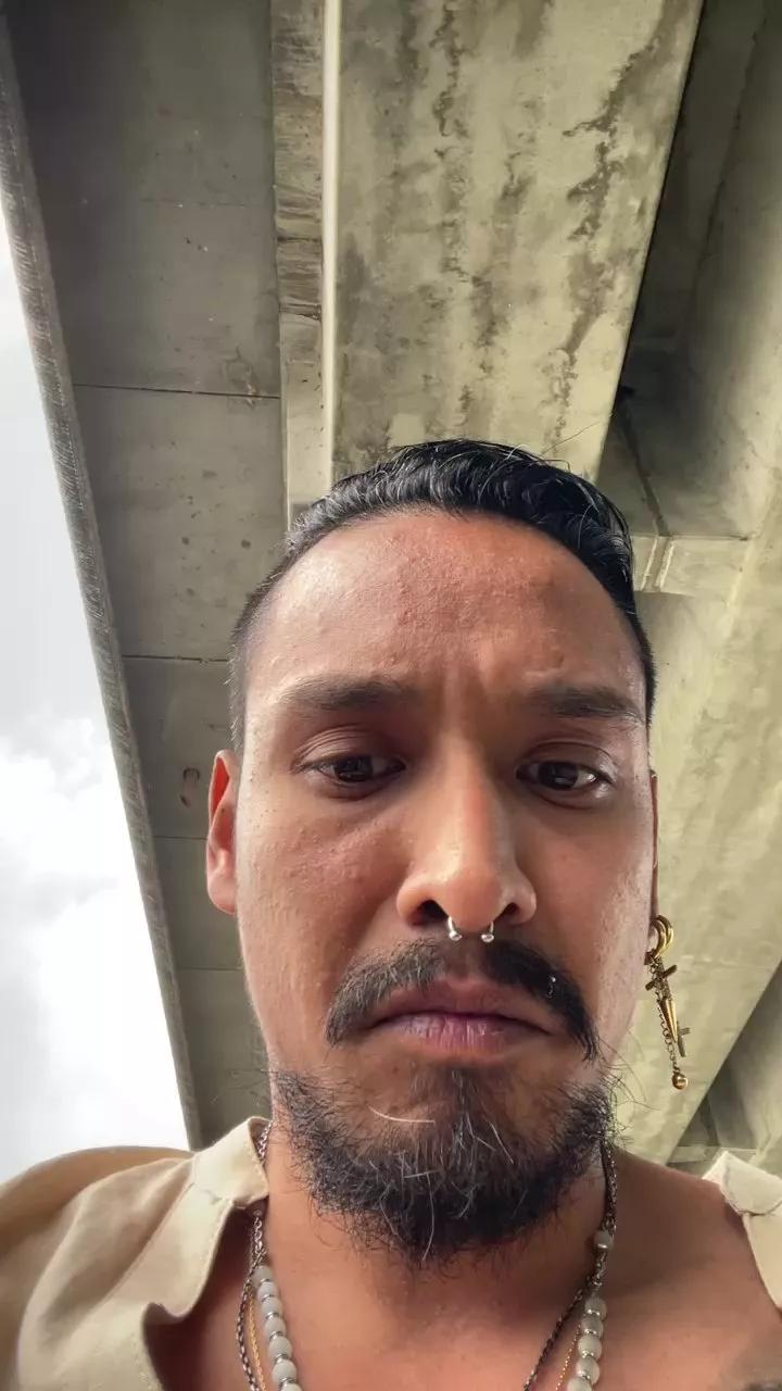 Mixedguy1992 on Cam4 