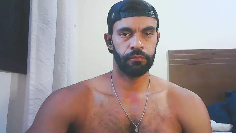 Moreno_Gigante on Cam4 