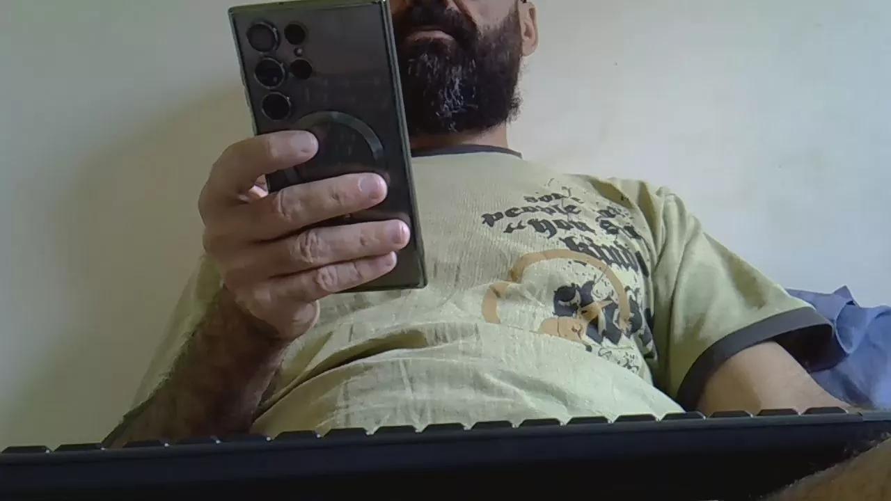 MOTOBILLCHATAO on Cam4 