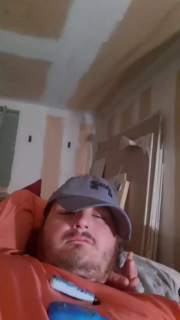 Muledick8822 on Cam4 