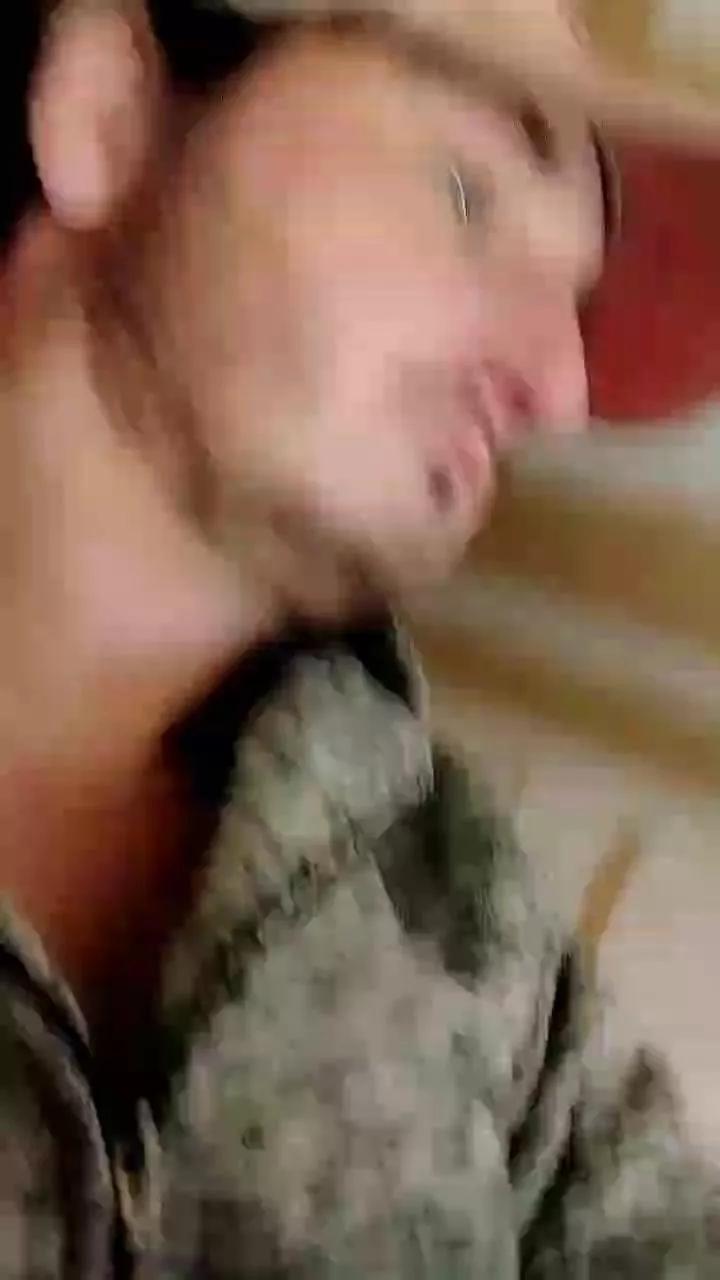Muledick8822 on Cam4 