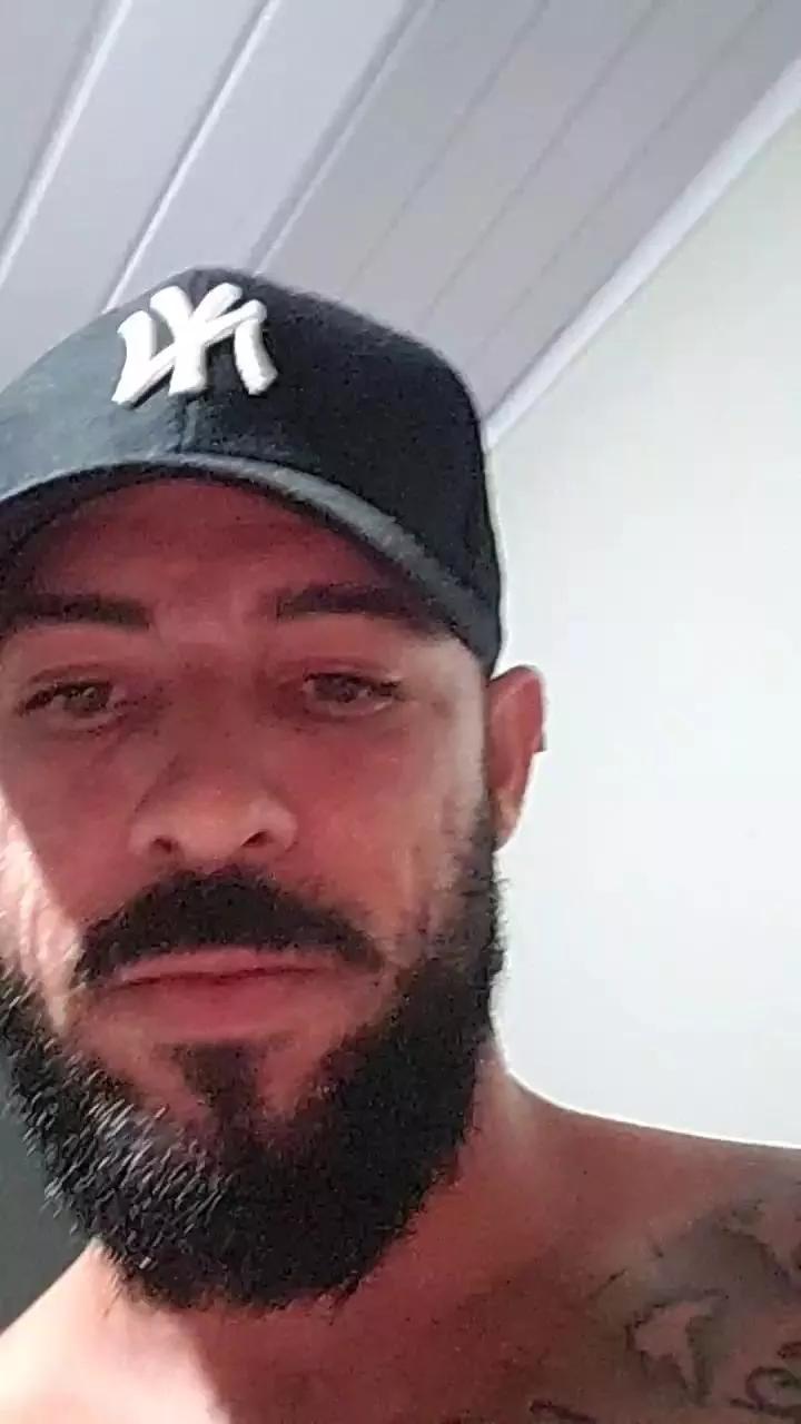 Mulekesafado30 on Cam4 