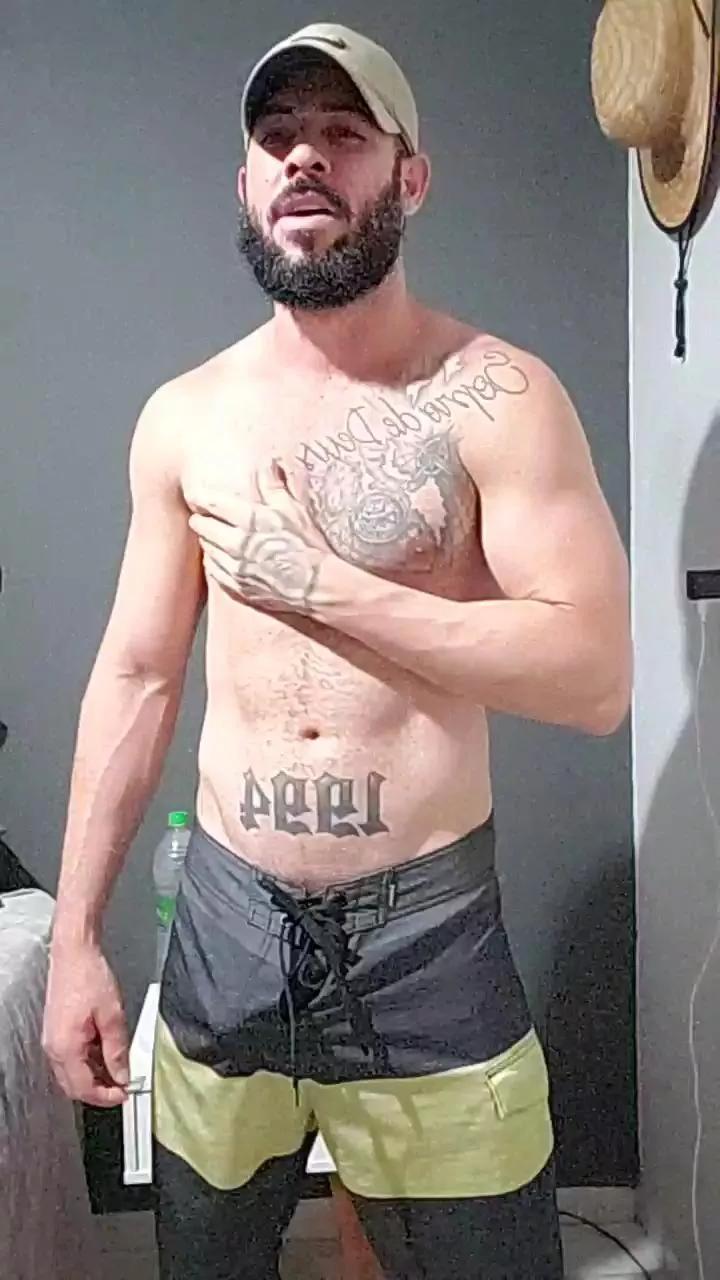 Mulekesafado30 on Cam4 