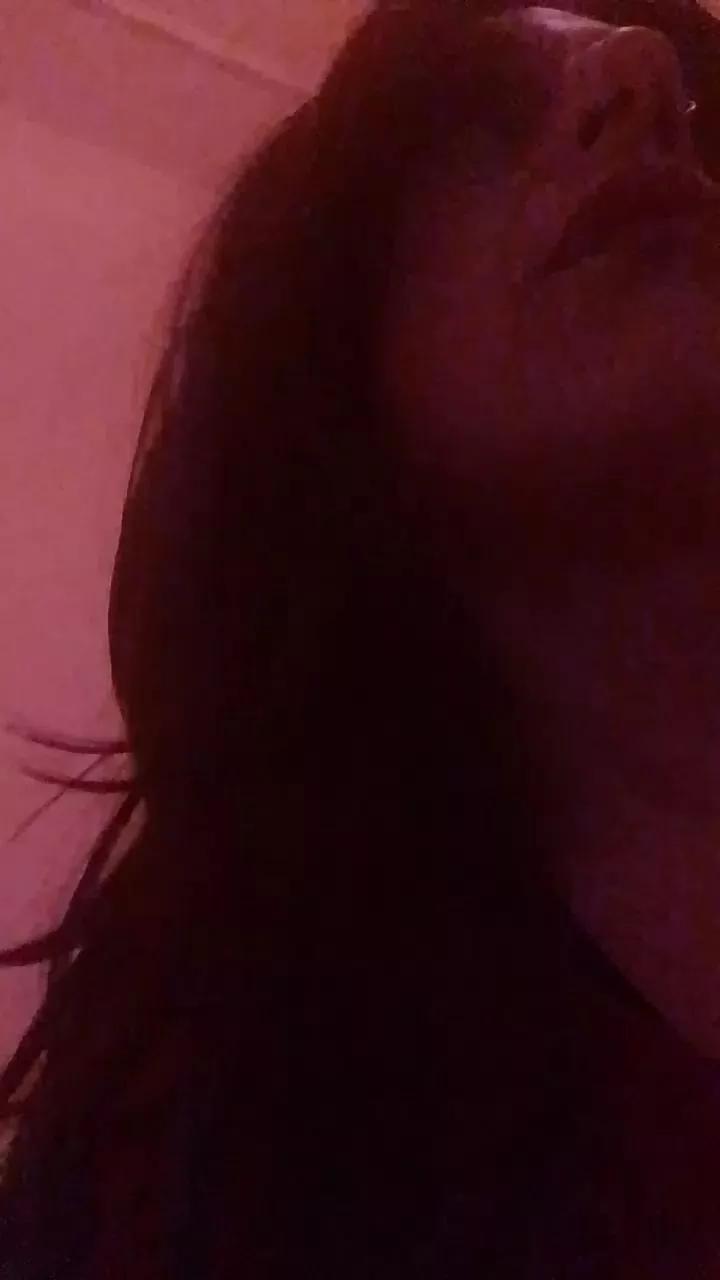 nahopp on Cam4 