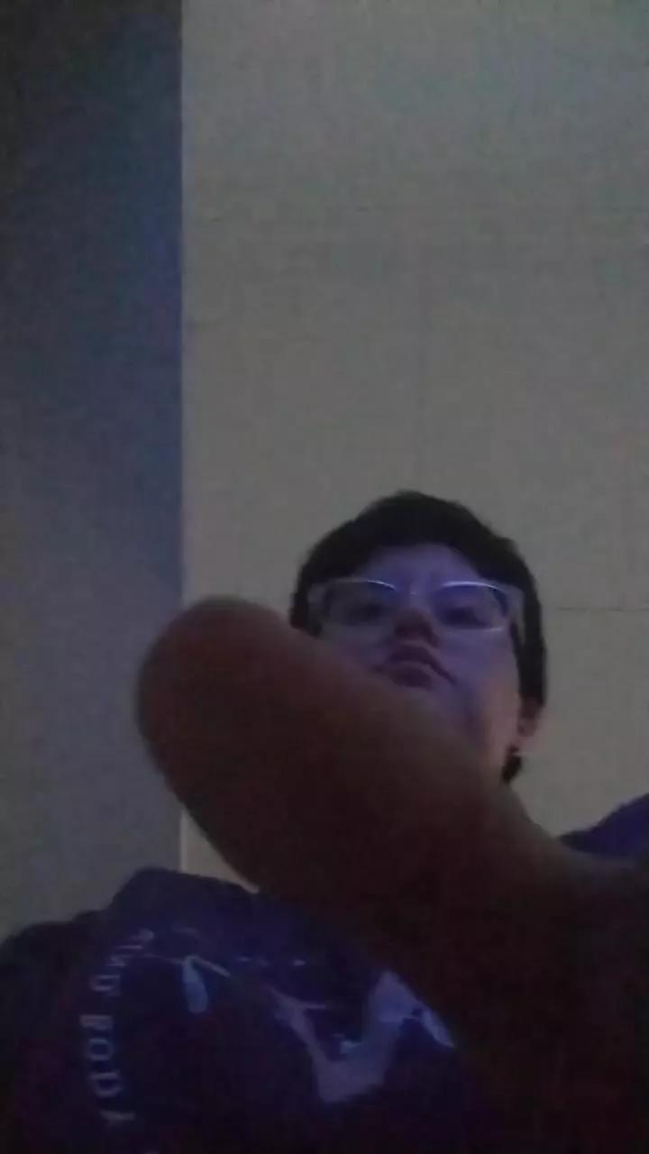 Nenazasexyy on Cam4 
