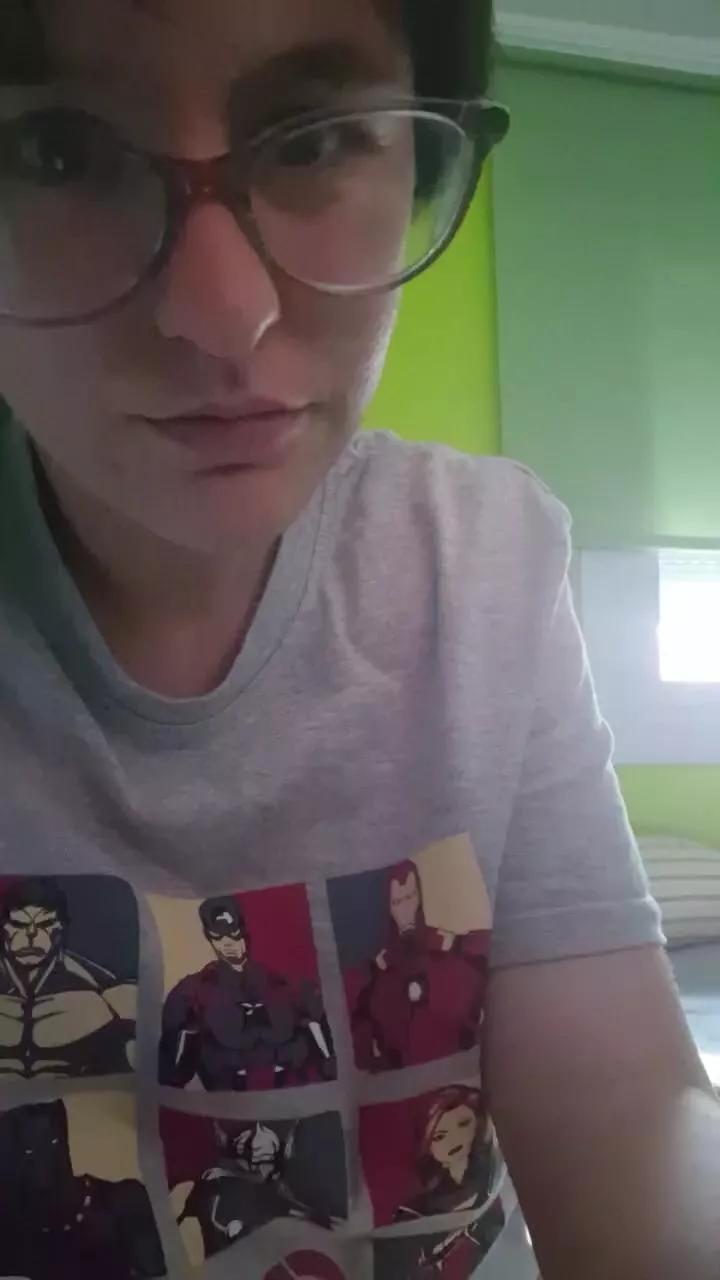 Nenazasexyy on Cam4 