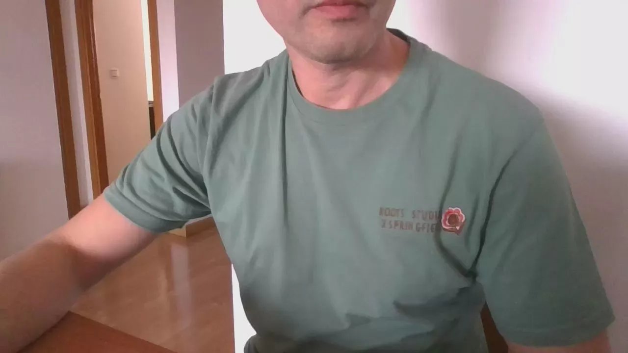 Offline Nenistur on Cam4