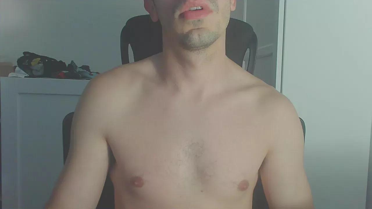 nenito224445 on Cam4 