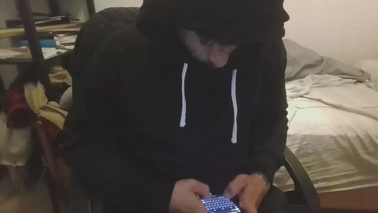 NerdwithbigD on Cam4 