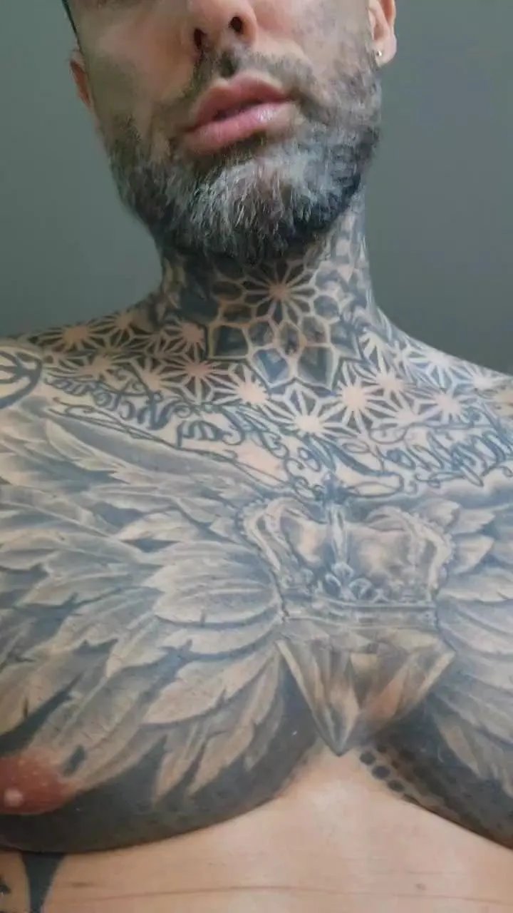 Offline Nicolas_1988 on Cam4