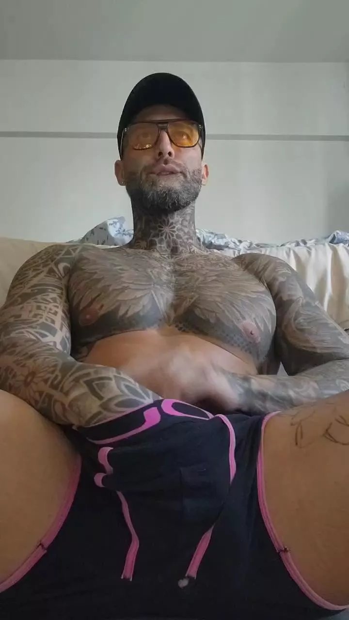 Offline Nicolas_1988 on Cam4