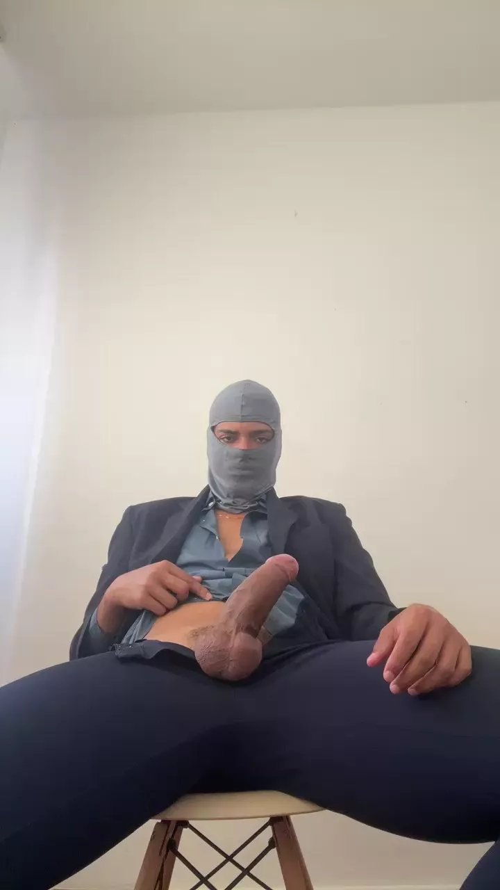 Offline novdotado22 on Cam4