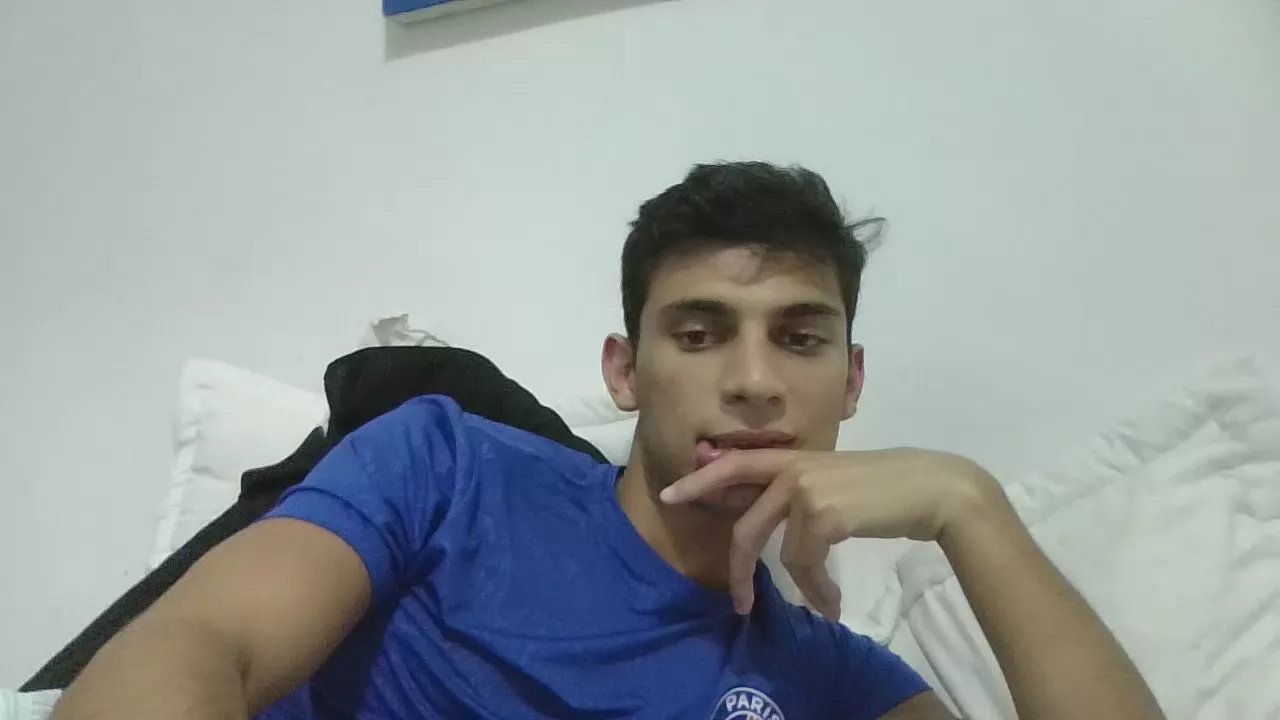 Offline novinfofin on Cam4