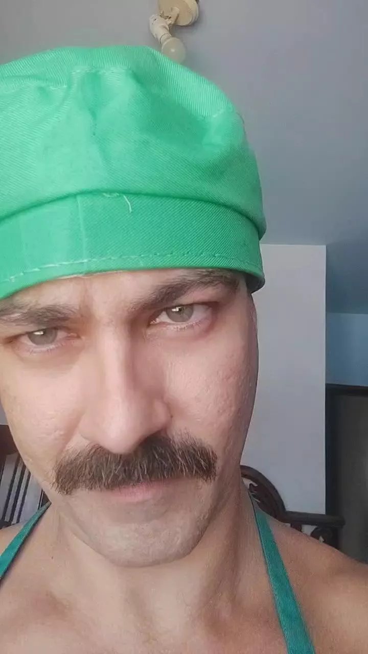 Offline ochupeteiro on Cam4