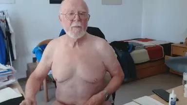 oldie76 on Cam4 