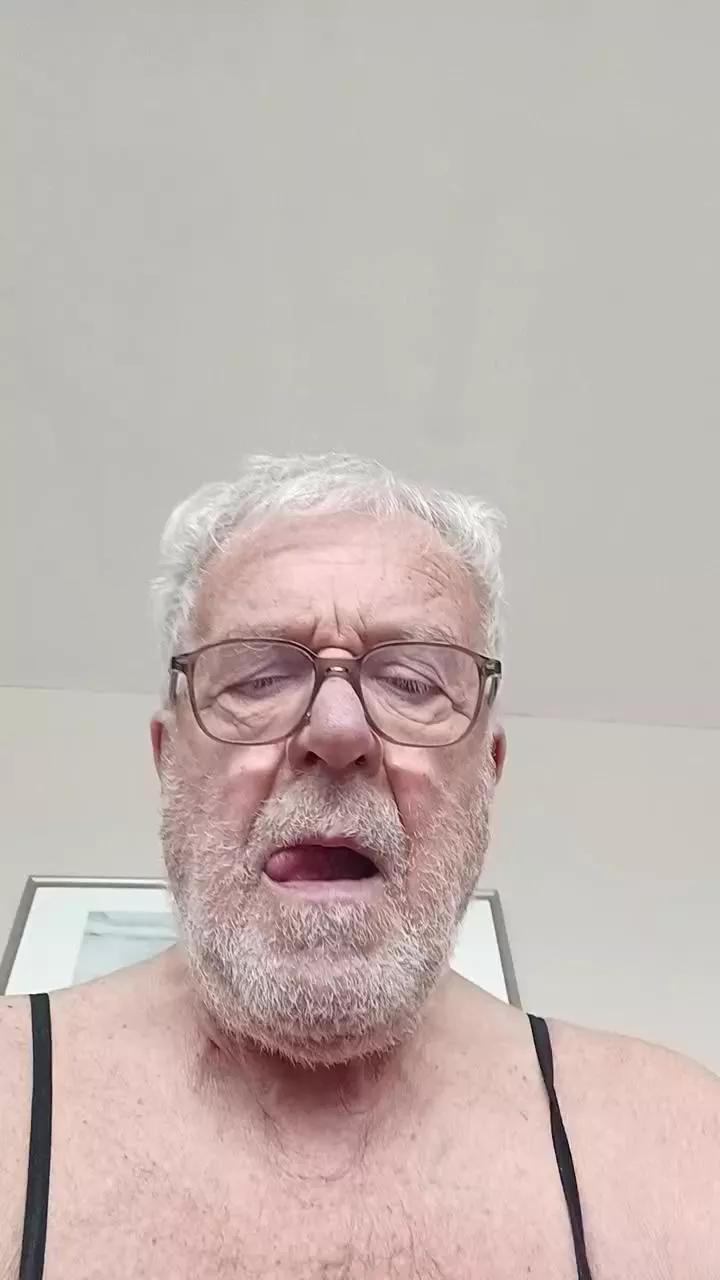 oldviceman on Cam4 