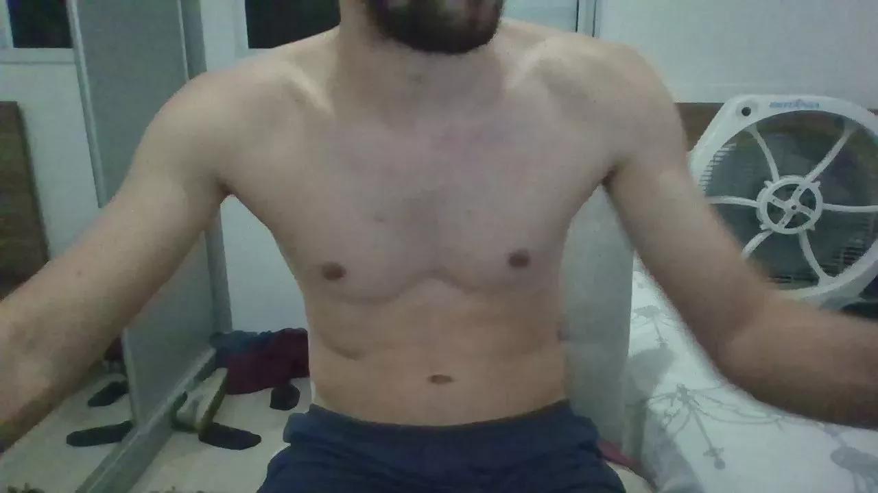 OnlyforCumBoy on Cam4 