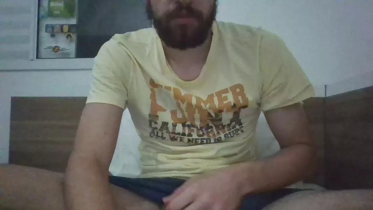 OnlyforCumBoy on Cam4 