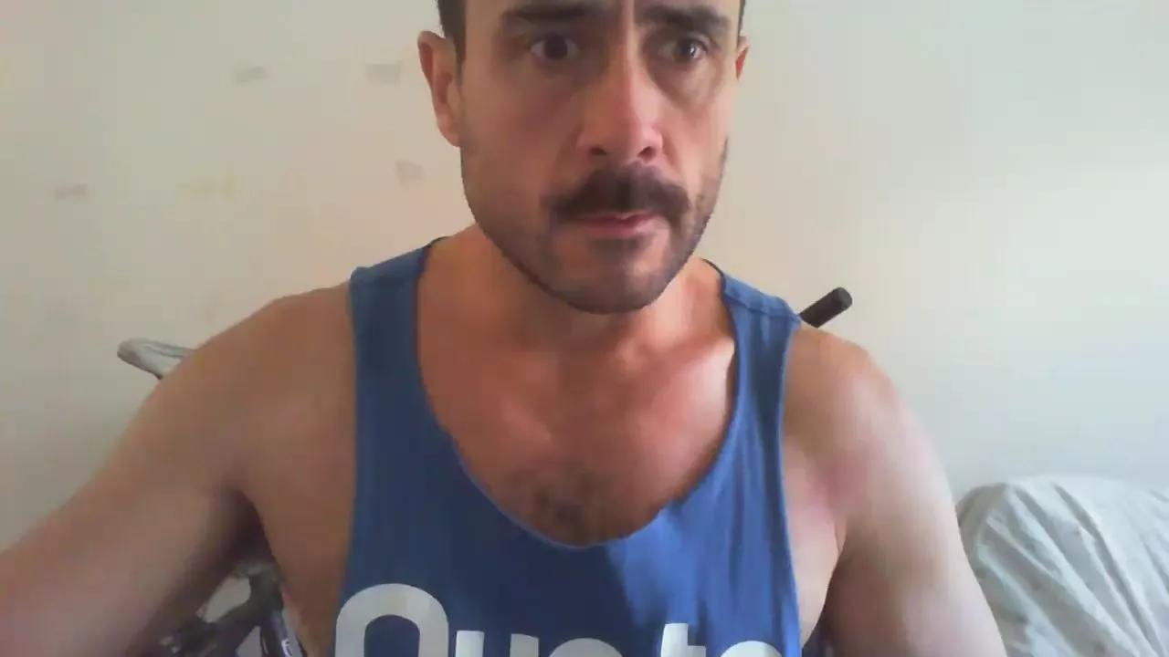 p_arg1986 on Cam4 