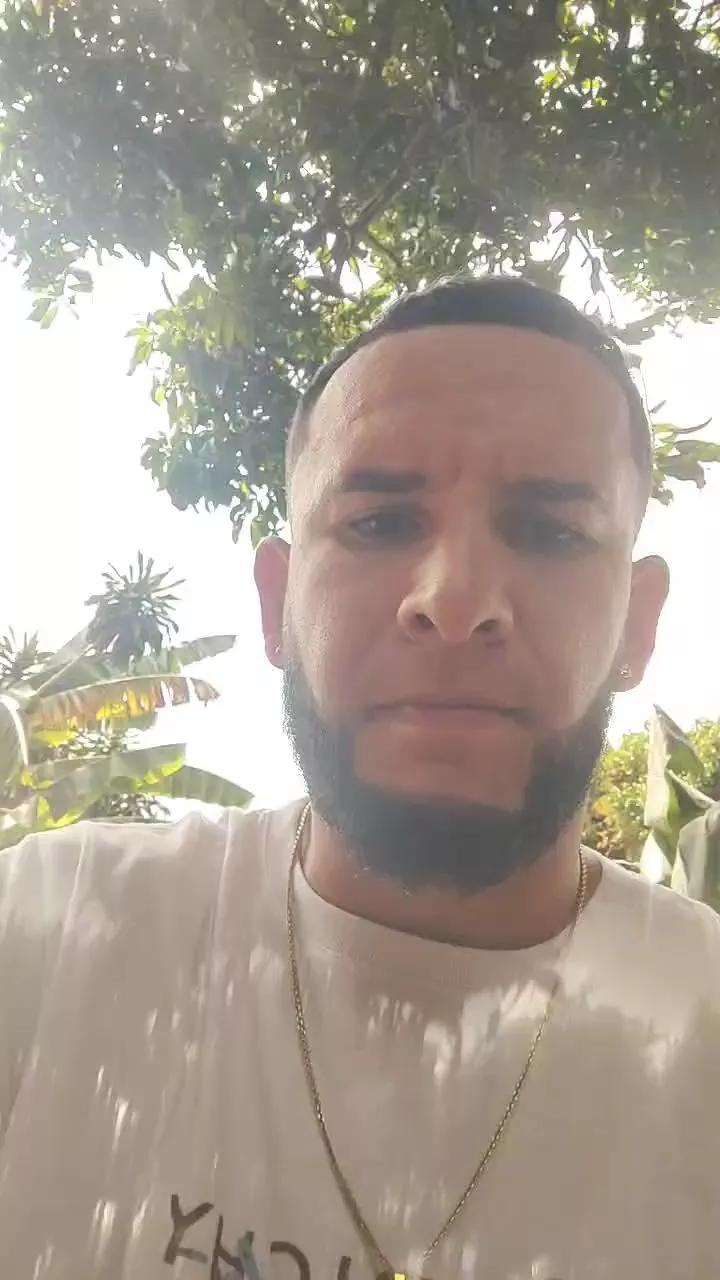 Papiyoungpig on Cam4 