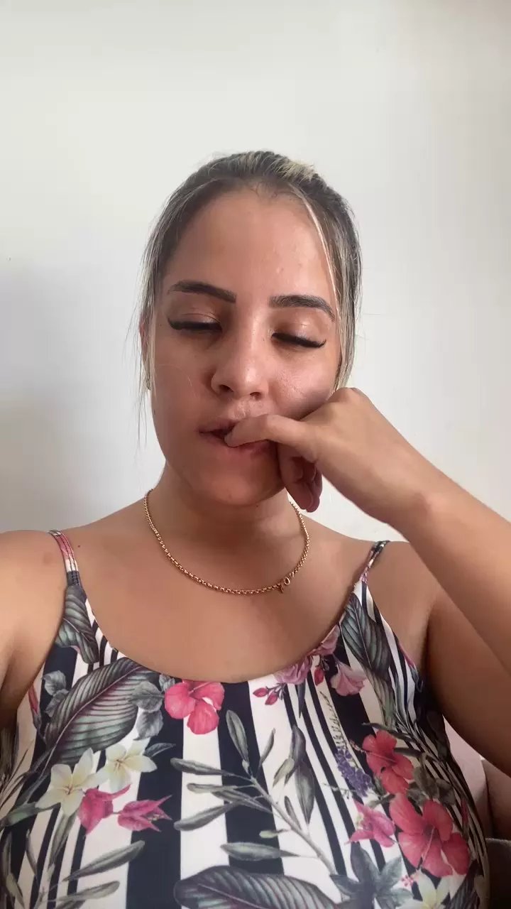 Offline Paty546 on Cam4