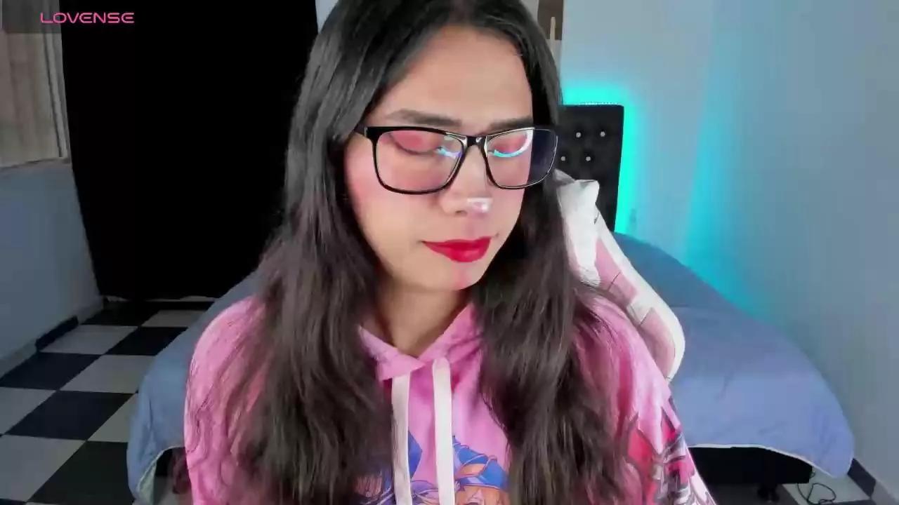 Paula_Kawaiifu on Cam4 