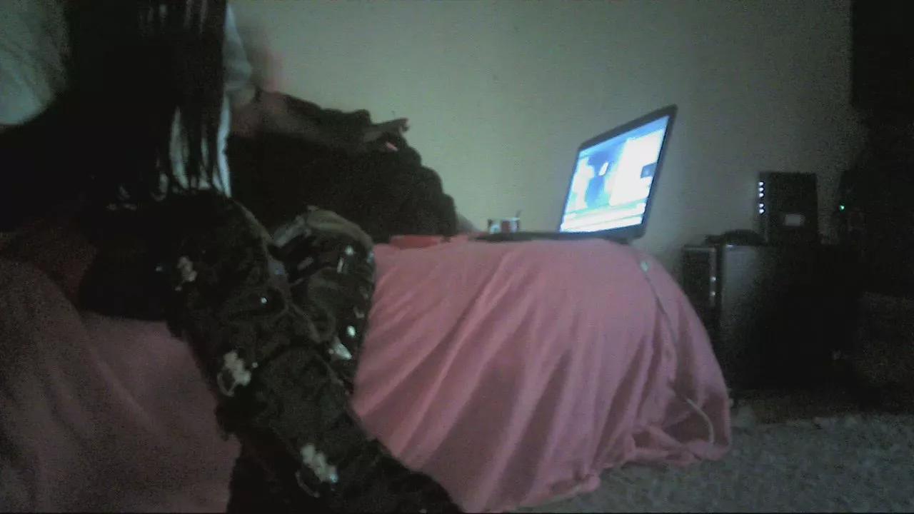 paulinhasexy3 on Cam4 