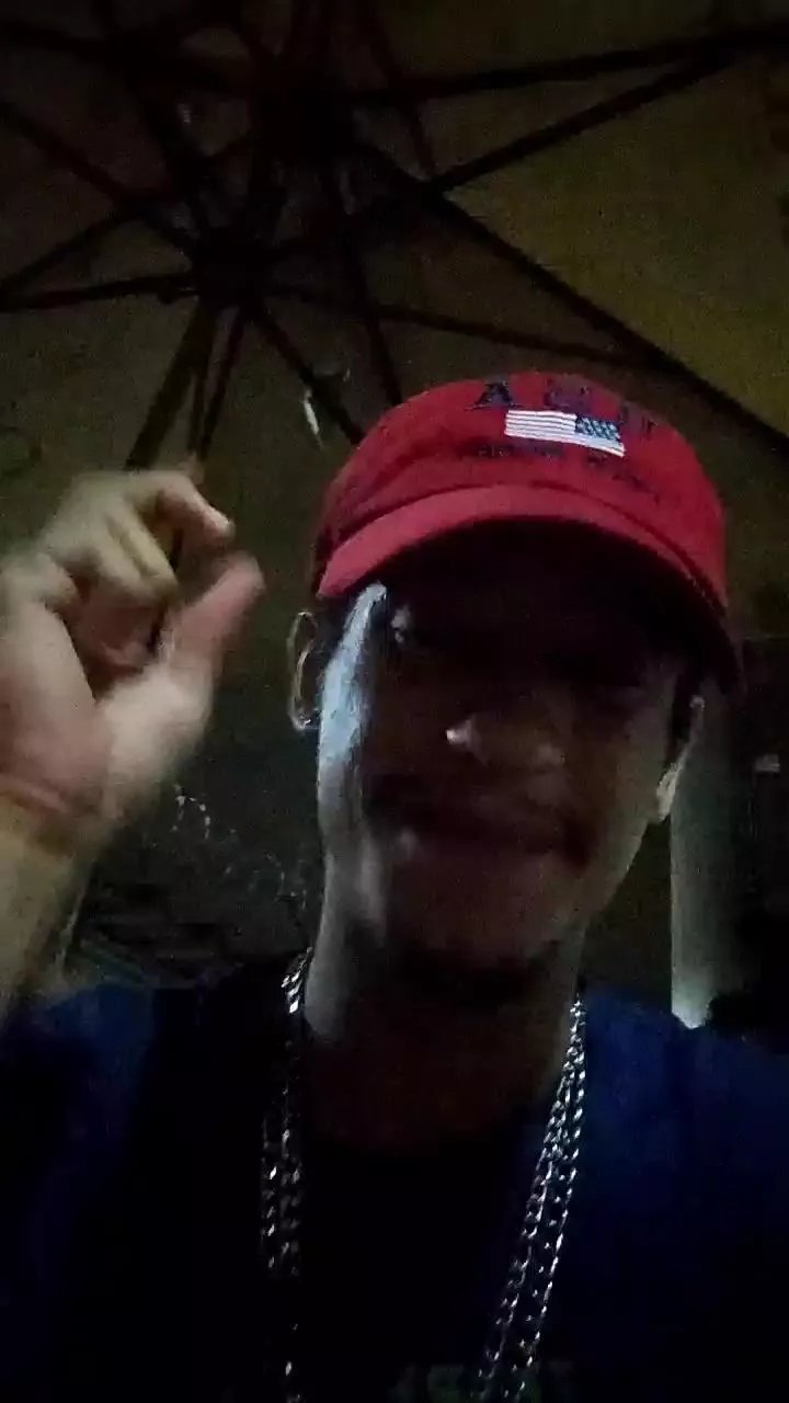 Offline Paulophz00 on Cam4