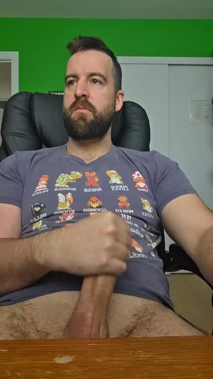 Pauly1988 on Cam4 