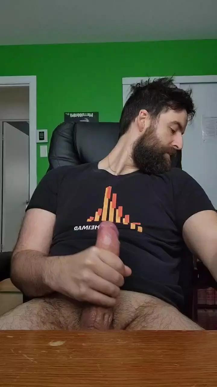Pauly1988 on Cam4 