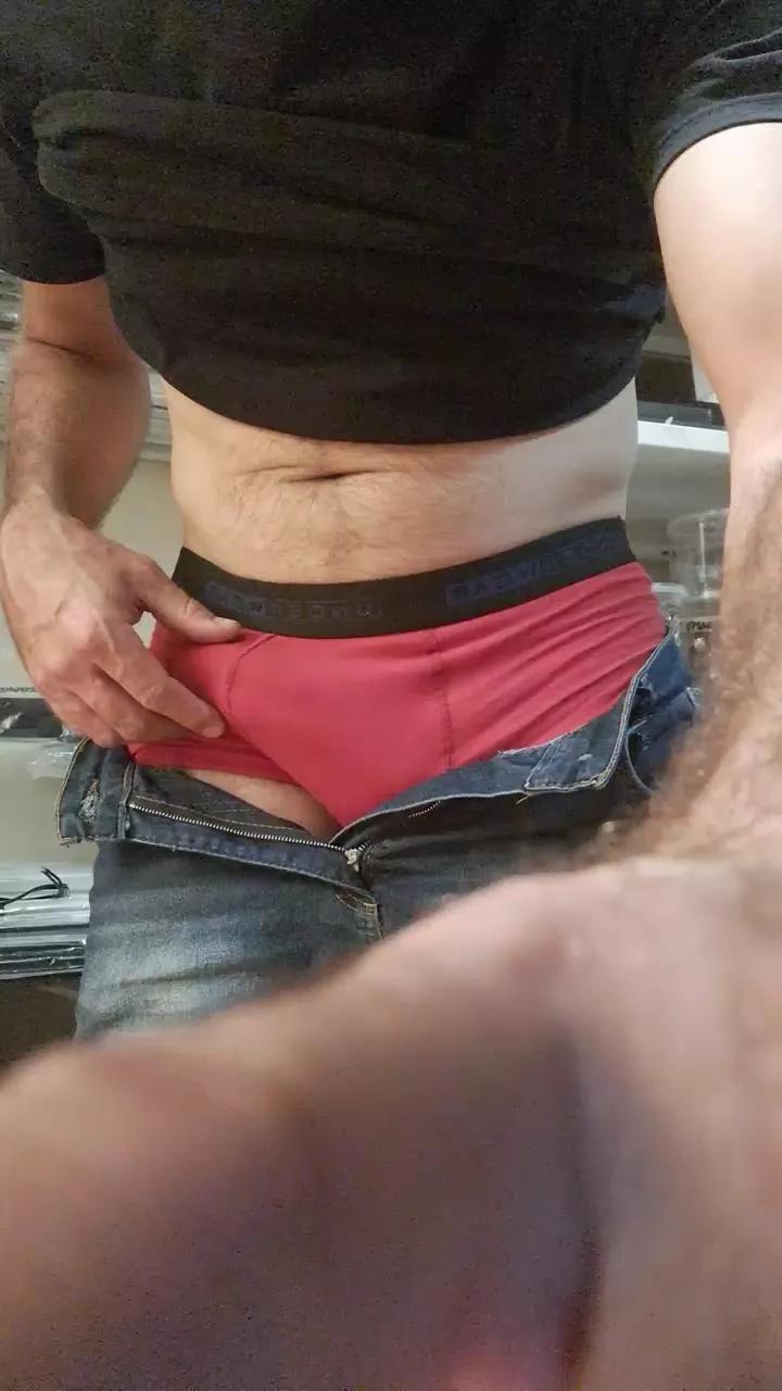 Pausupergrosso on Cam4 