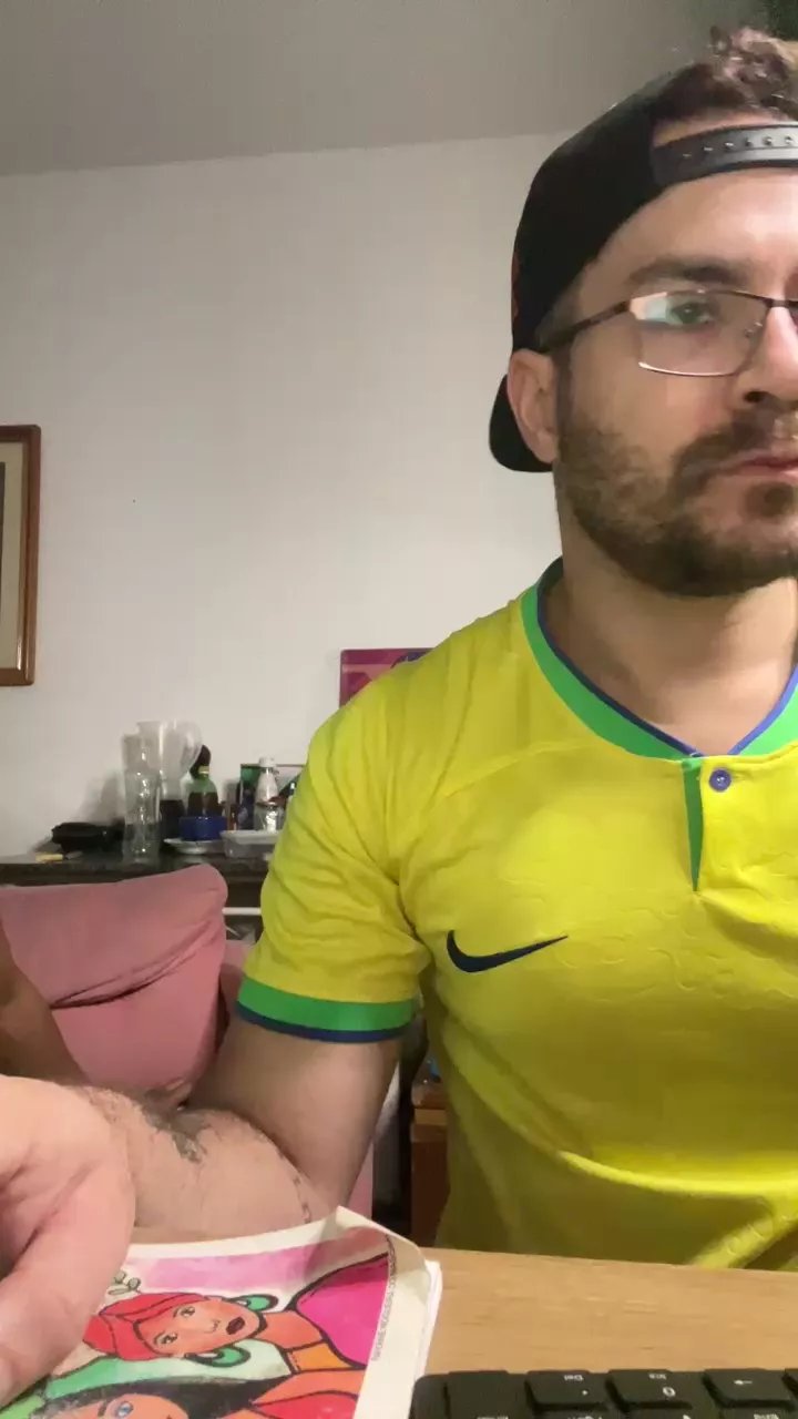 Offline pedro5946 on Cam4