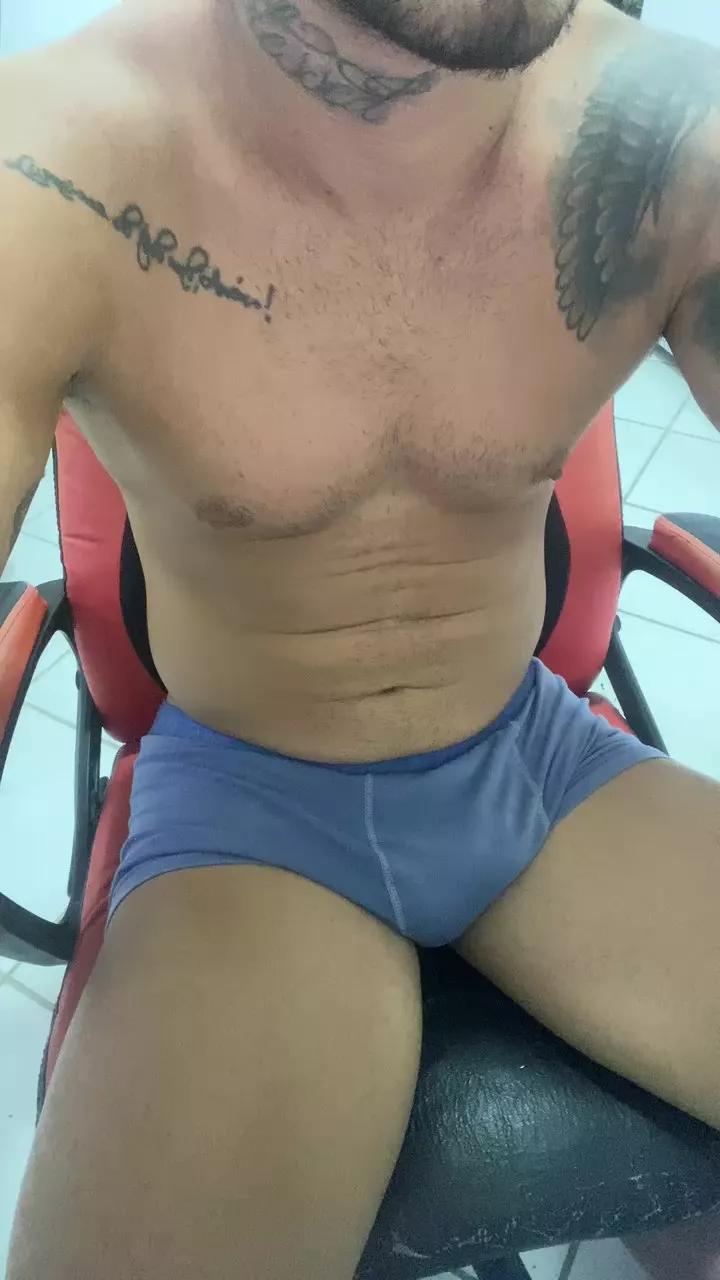 pikkudosarado on Cam4 