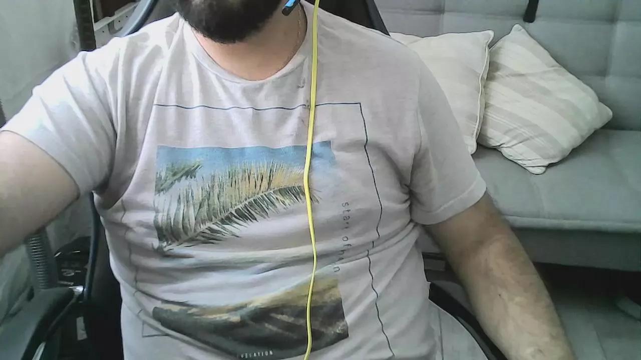 Pino_Loco on Cam4 