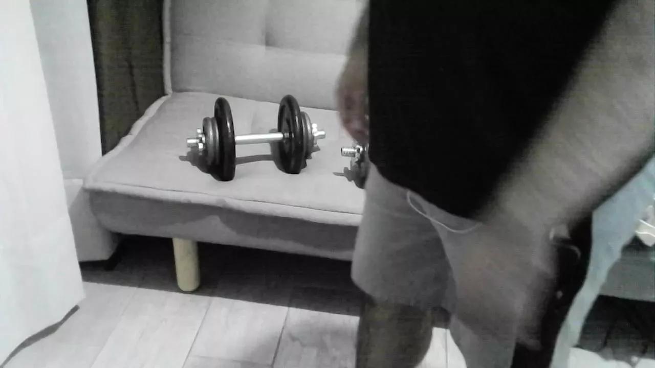 Pino_Loco on Cam4 