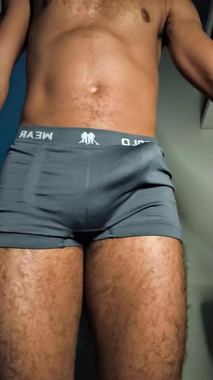 Offline pradolucas on Cam4