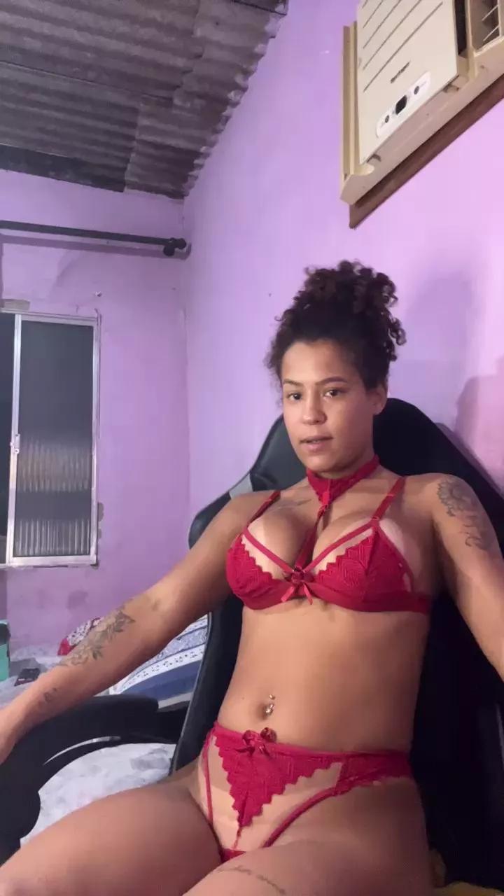 Privadinha on Cam4 